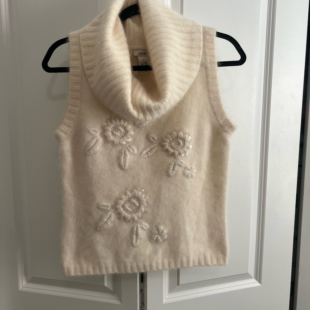 Cache Cream Cowl Neck Sweater with Floral Embroidery